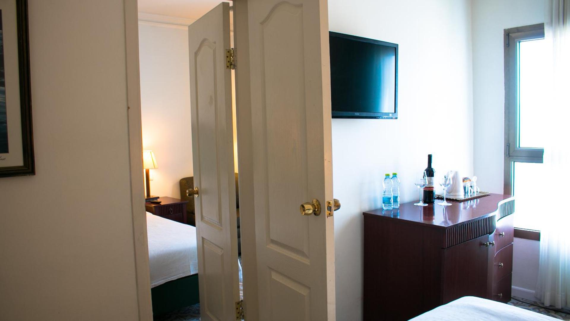 Jerusalem Gold Hotel - Photo 13