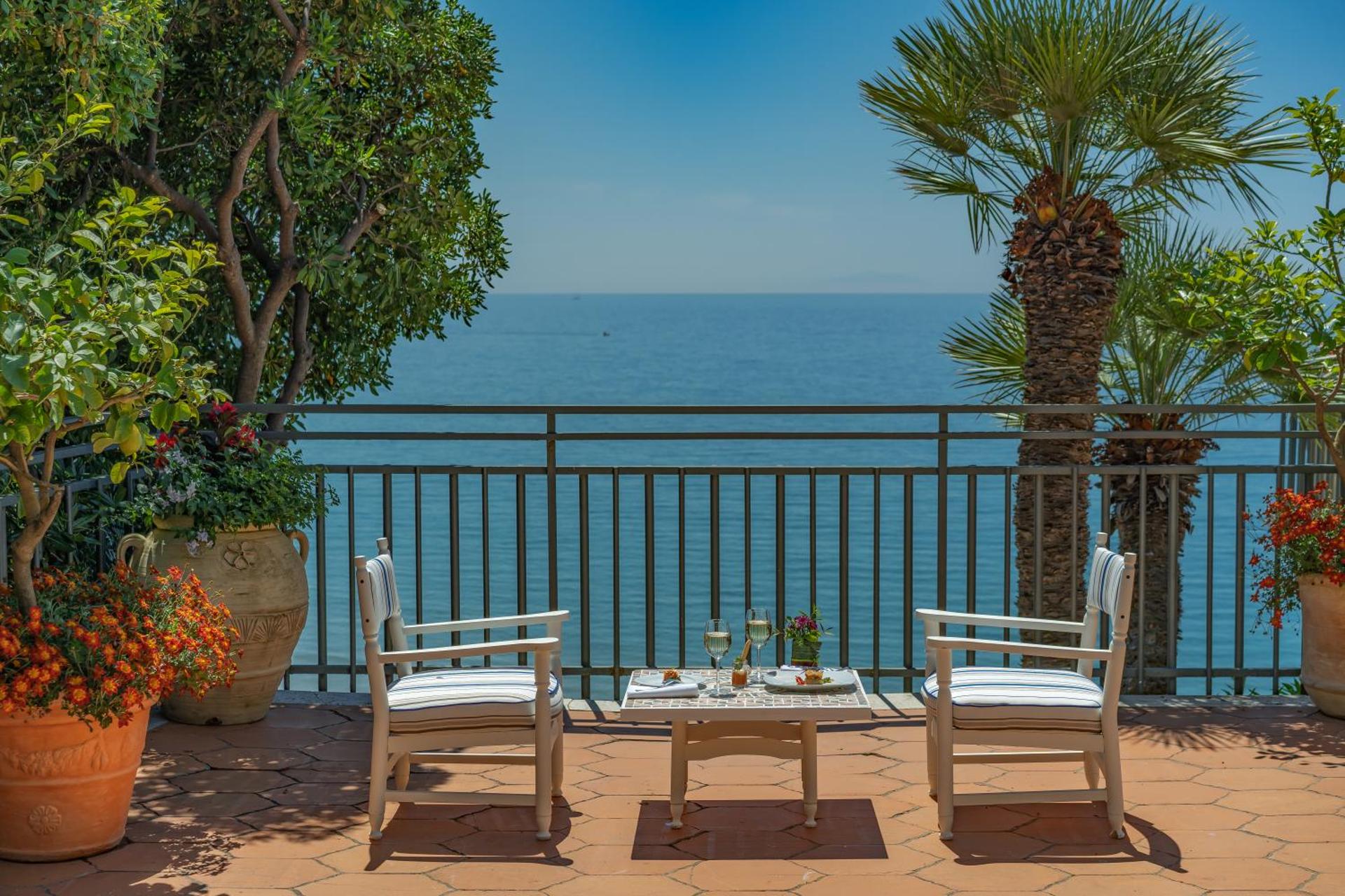 Summit Hotel - Photo 107