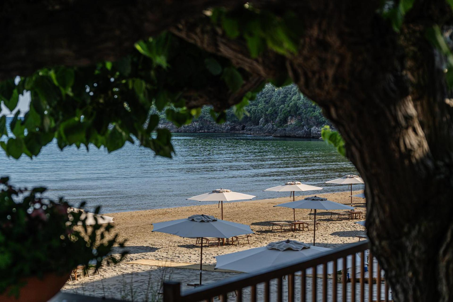 Summit Hotel - Photo 59