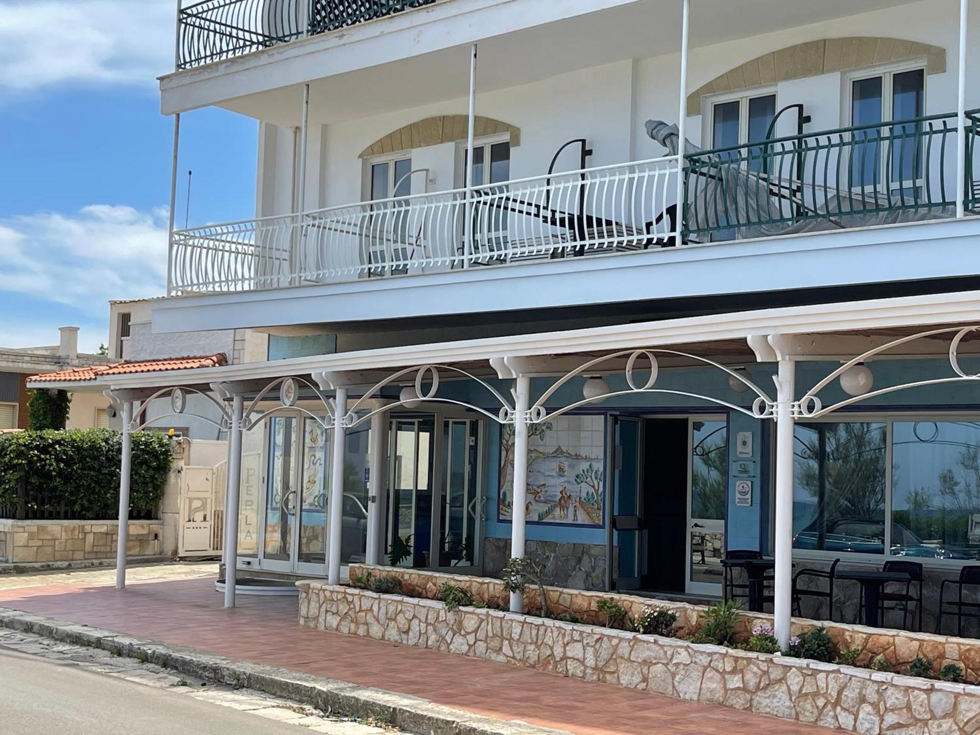 Perla Hotel - Photo 39