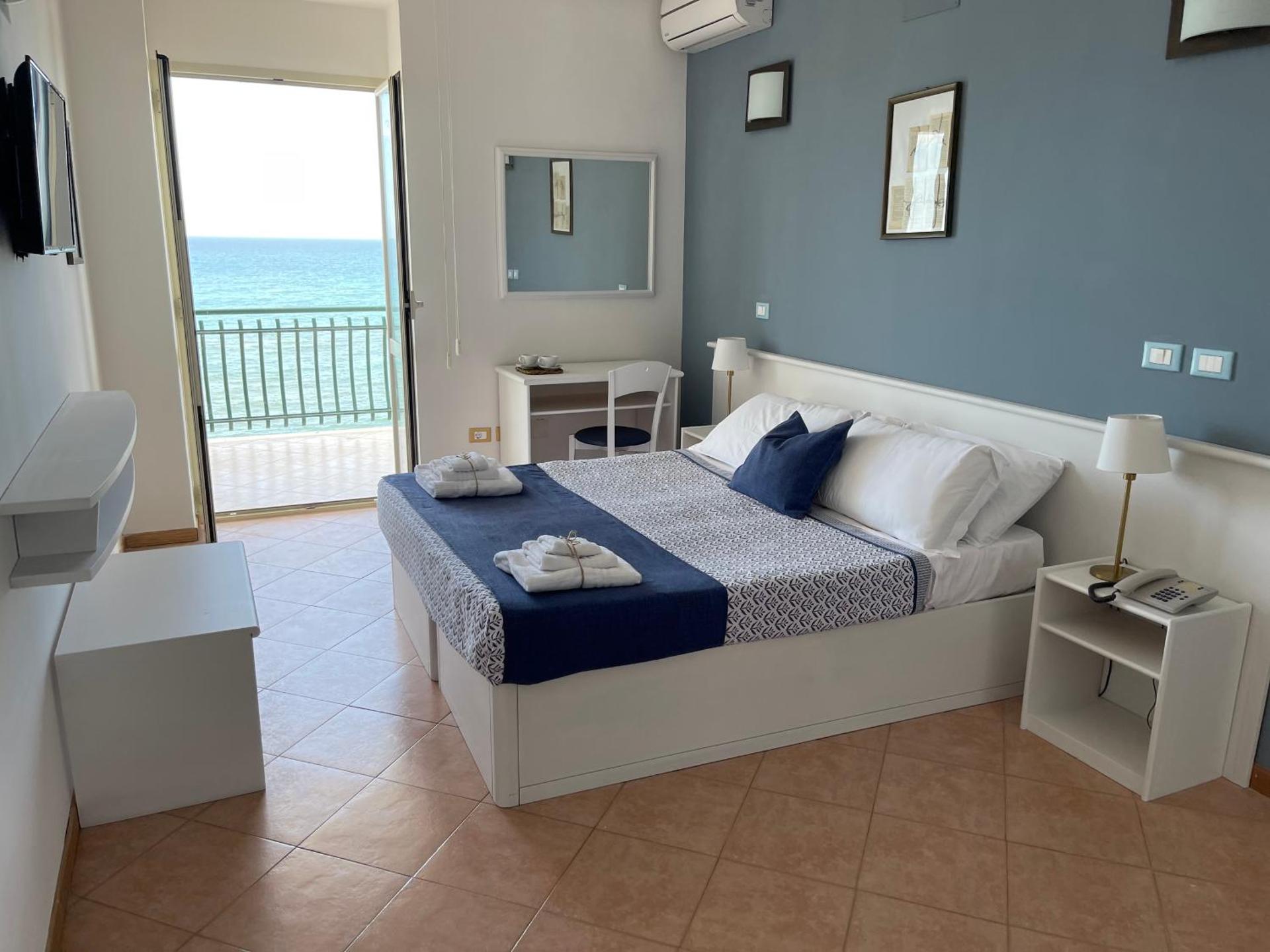Perla Hotel - Photo 35