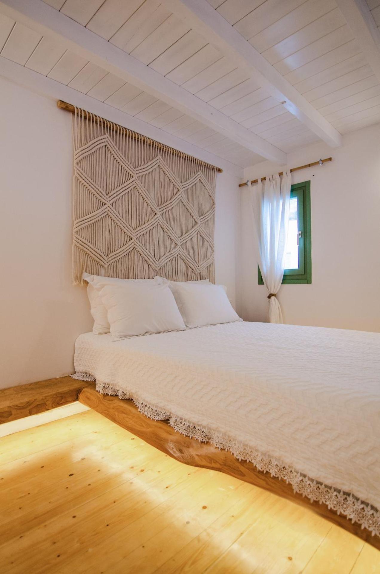 Levantes Ios Boutique Hotel - Photo 25