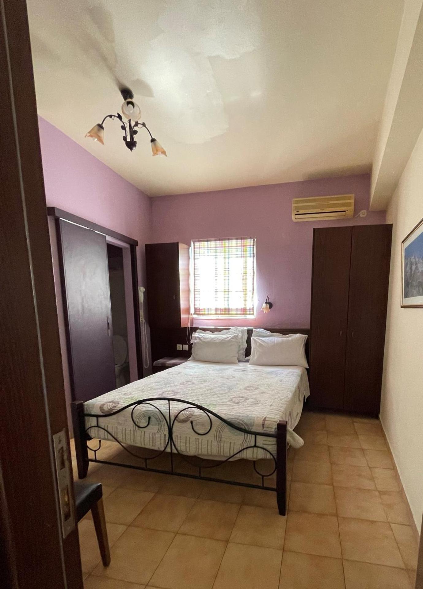 Minos Pension - Photo 6