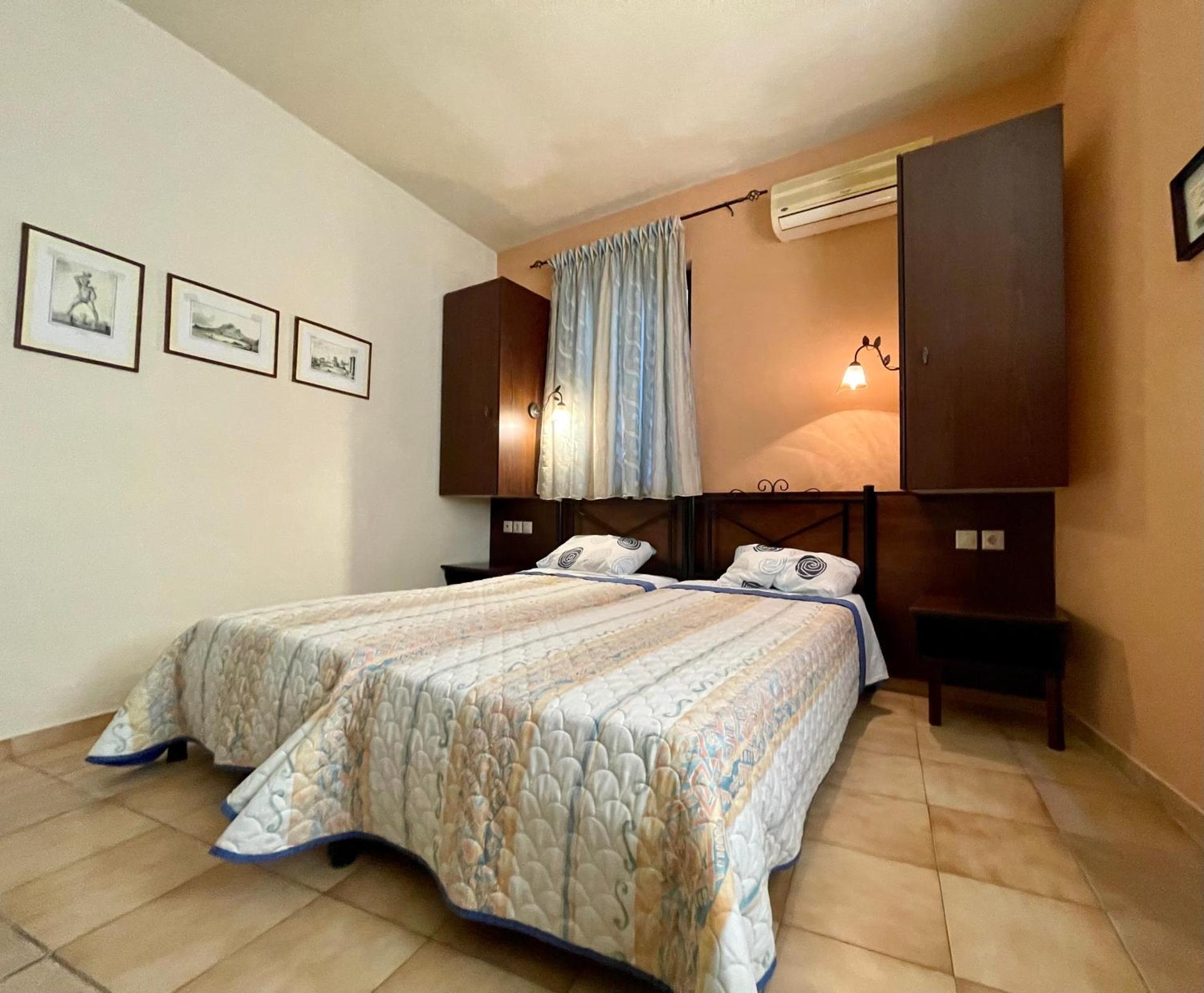Minos Pension - Photo 43