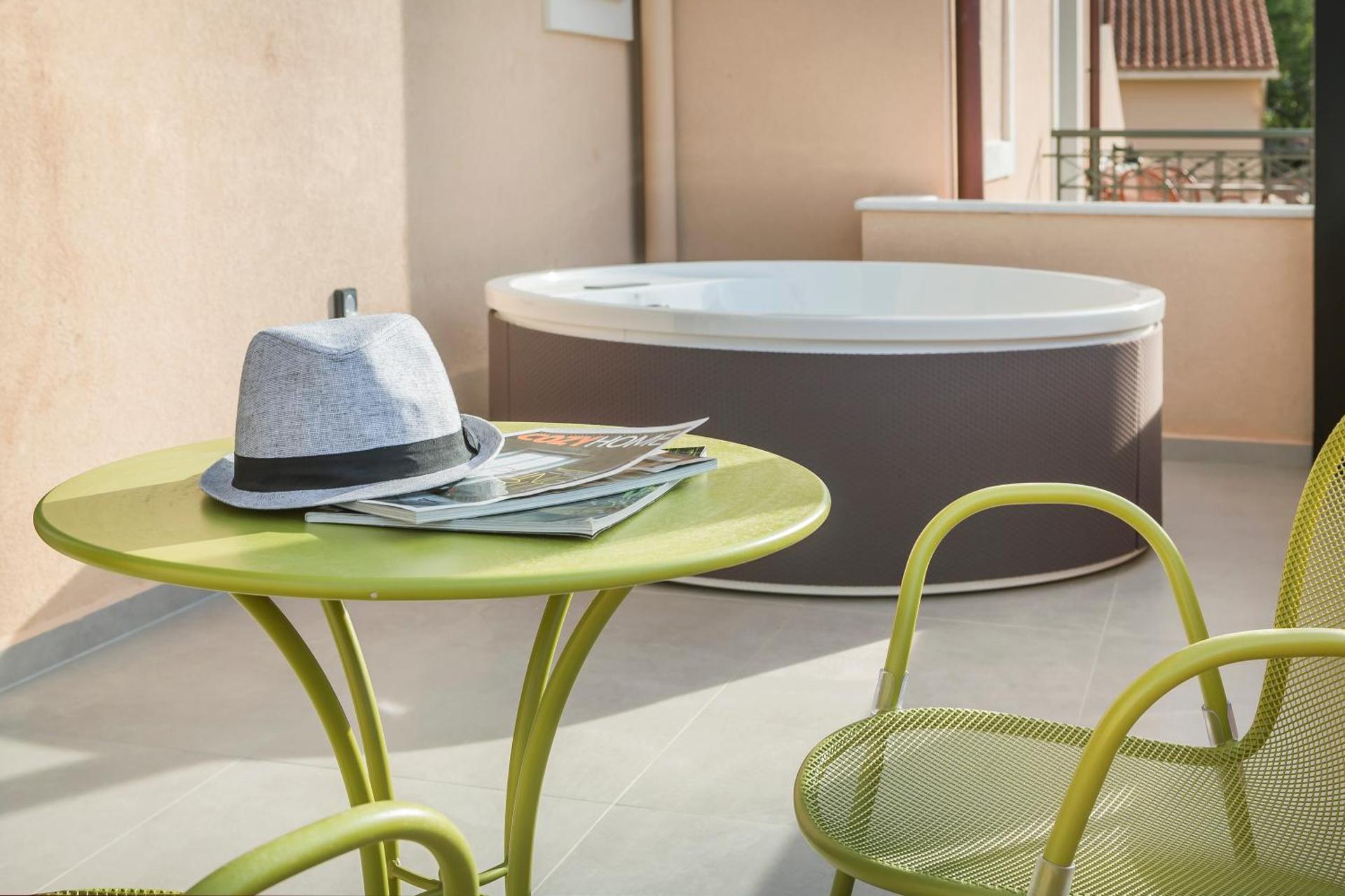 Ionian Plaza Hotel & Spa - Photo 47