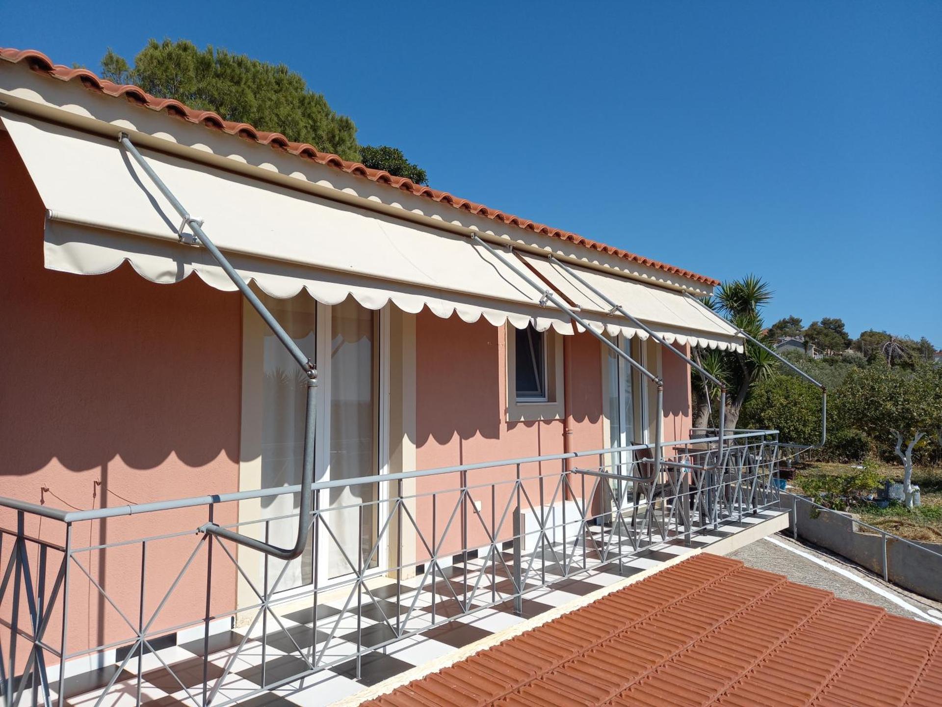 Stefanos Studios - Photo 43