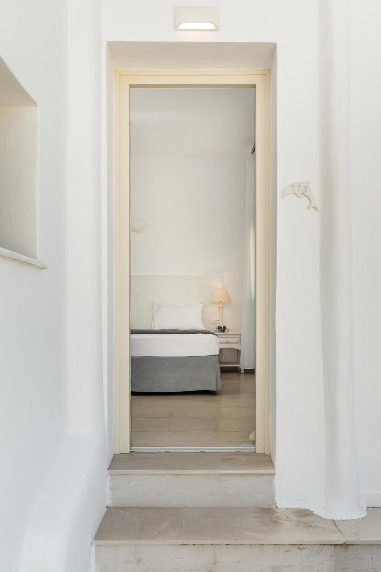 Corfos Hotel - Photo 11