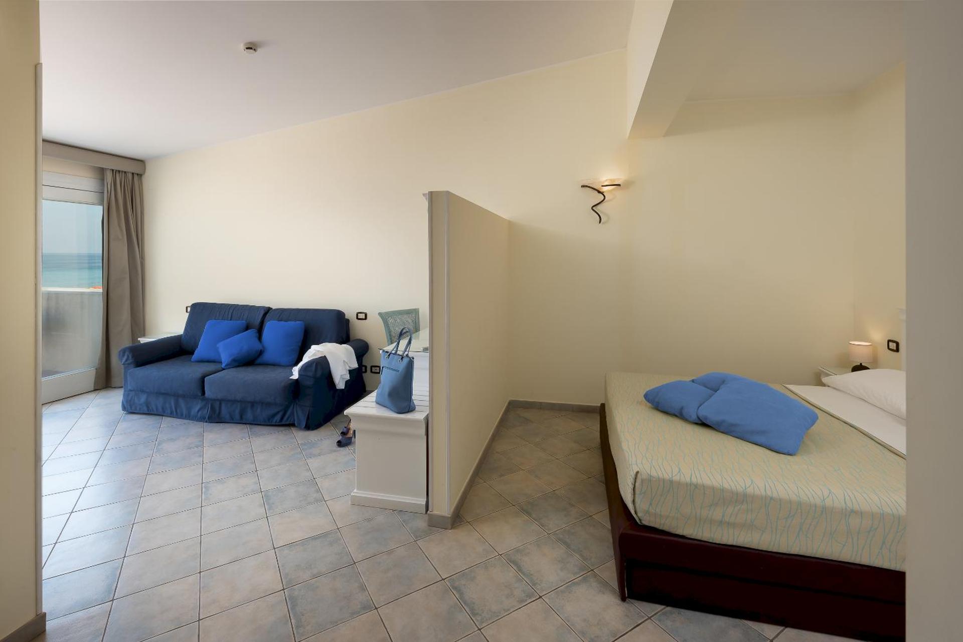 Hotel Riviera - Photo 31