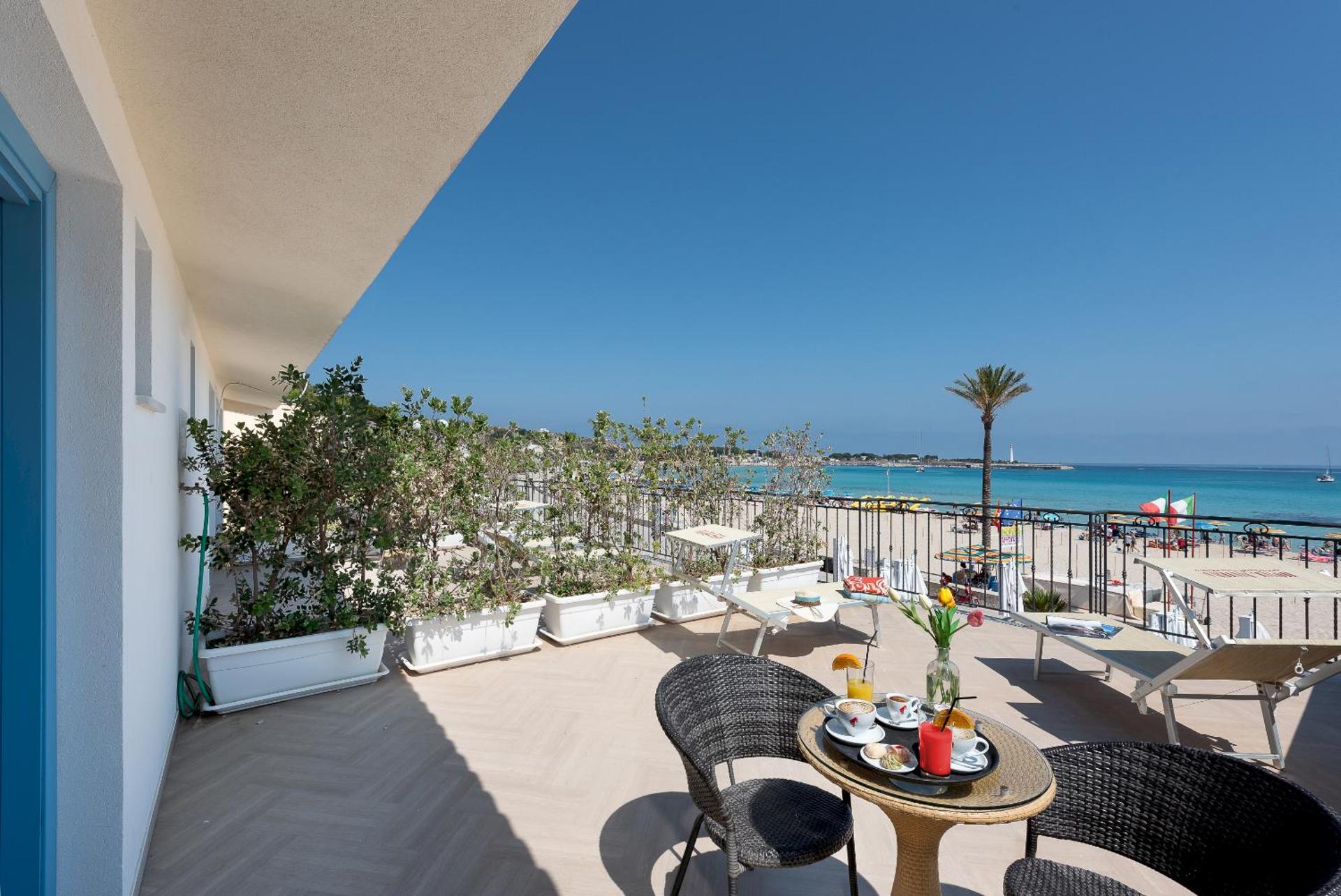 Hotel Riviera - Photo 7