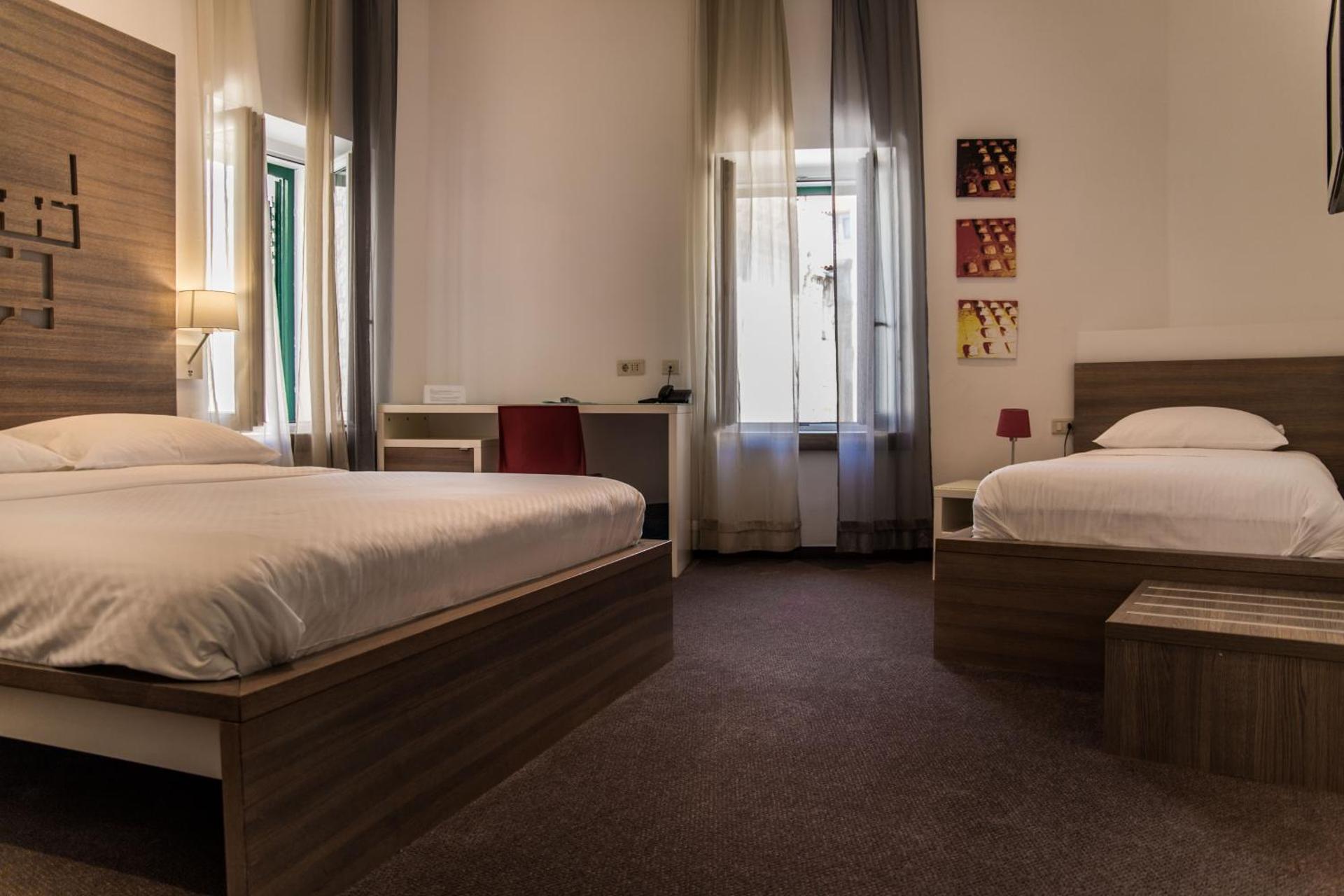 Slavija Culture Heritage Hotel - Photo 144