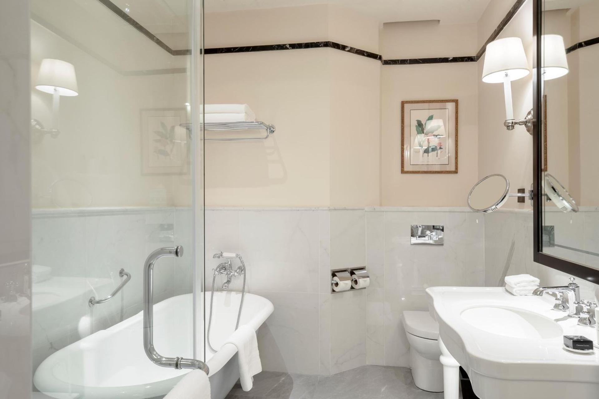 Raffles Hotel Le Royal - Photo 15