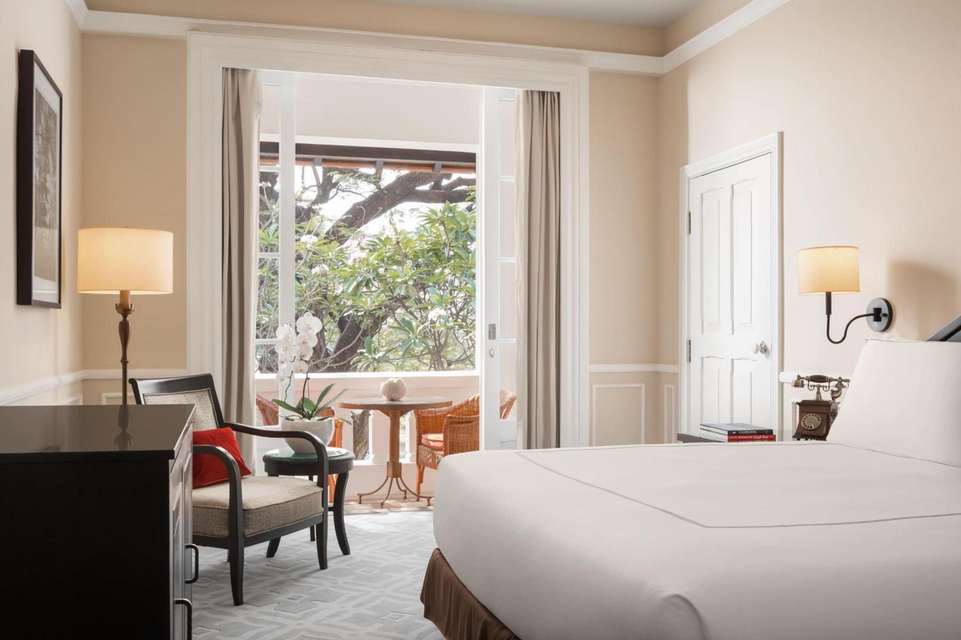 Raffles Hotel Le Royal - Photo 40