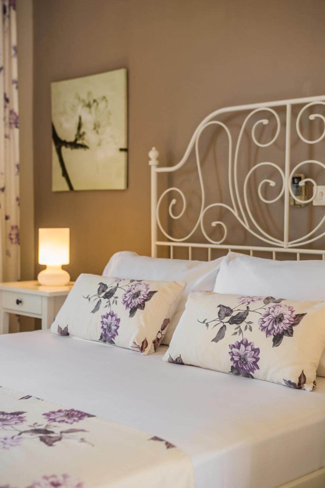 Mirtia Studios - Photo 20