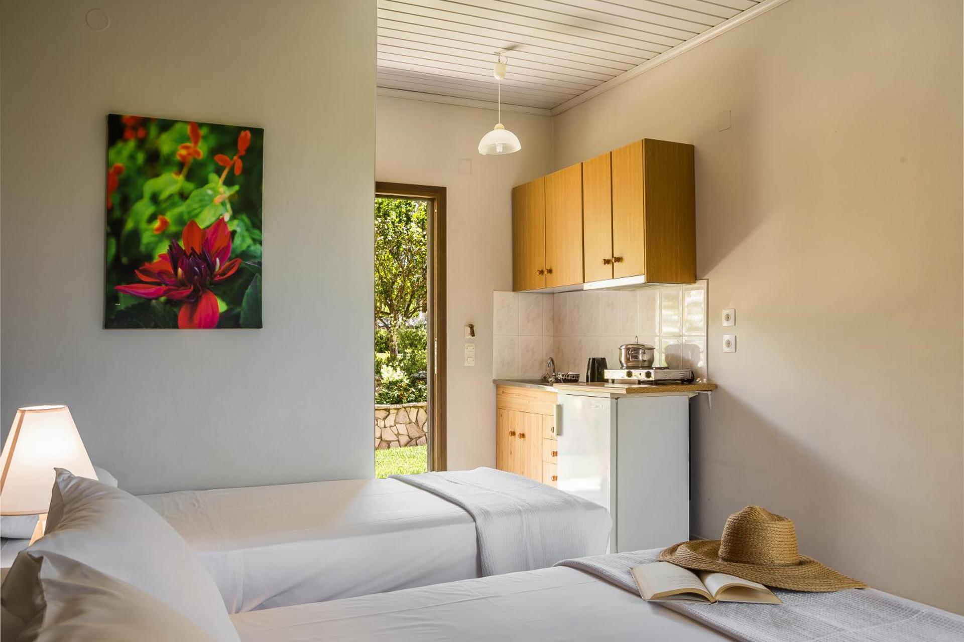 Mirtia Studios - Photo 54