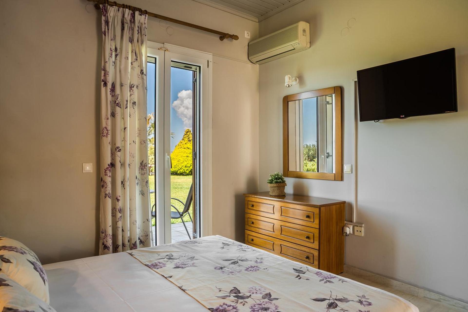 Mirtia Studios - Photo 39