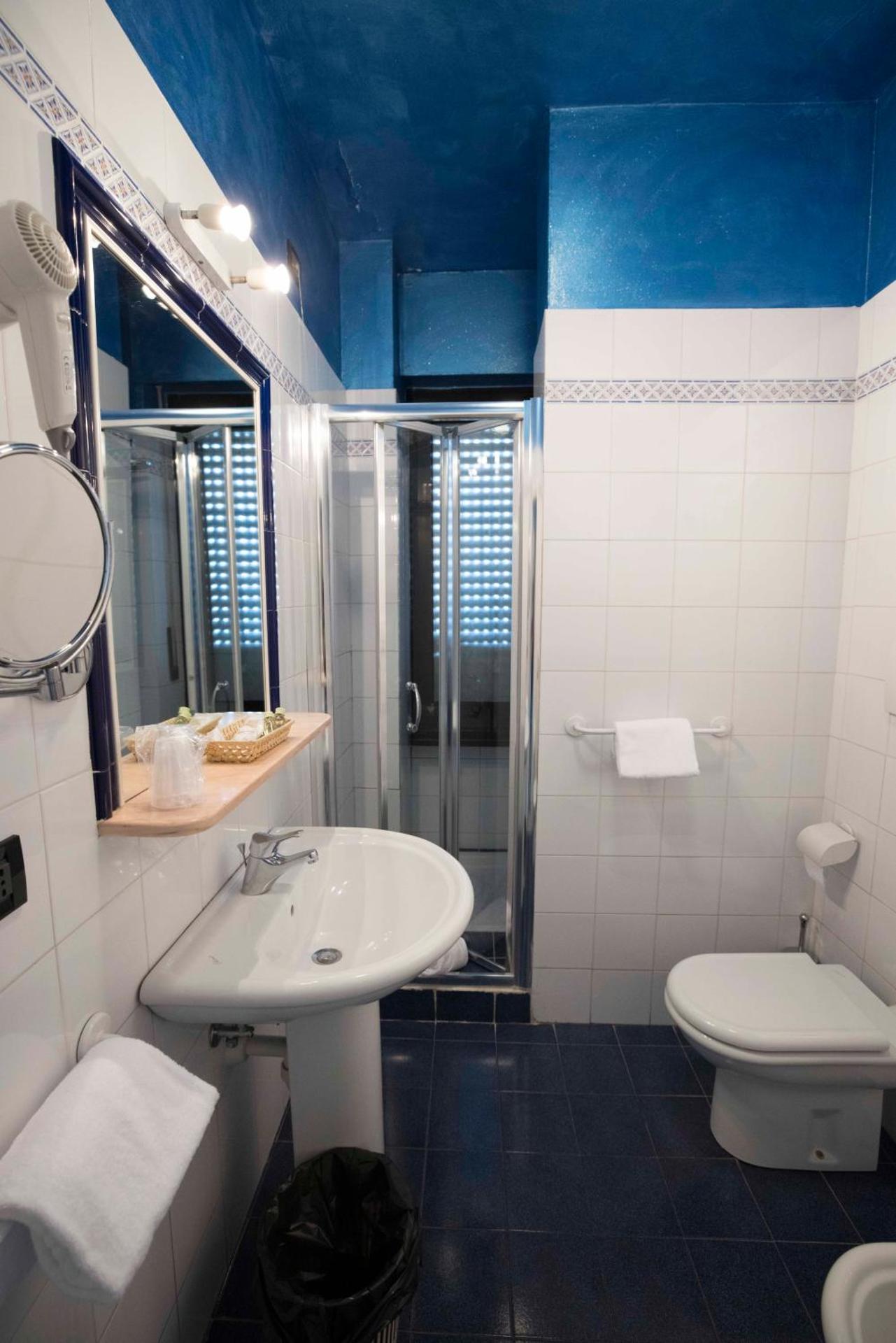 Piccolo Hotel Allamano - Photo 7