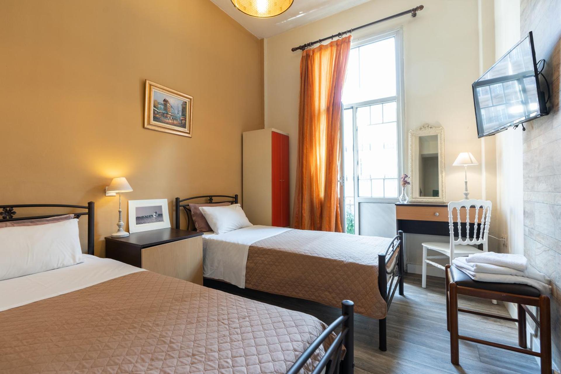 Alexandria Hotel - Photo 21