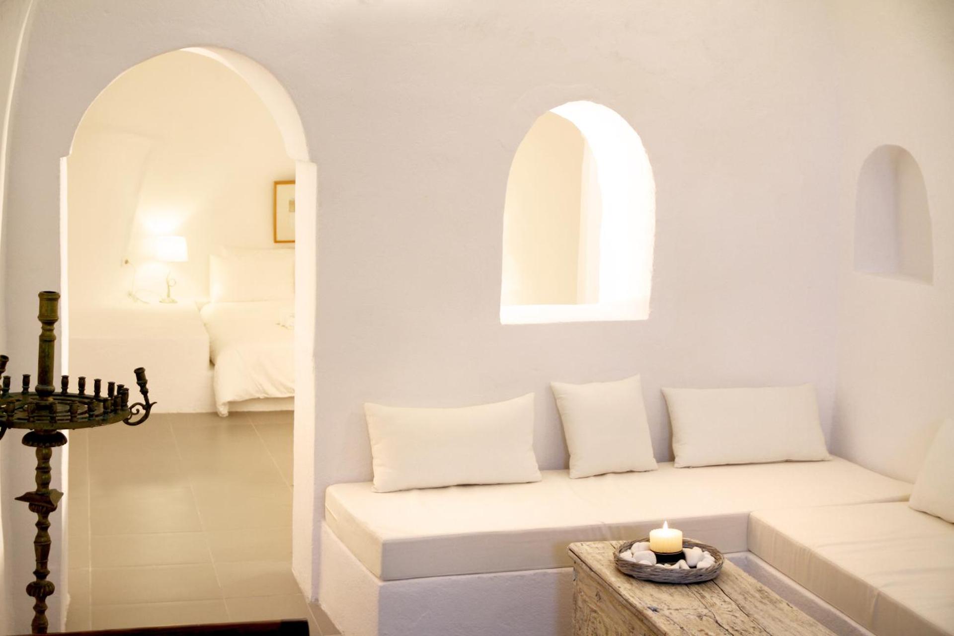 Oia Mare Villas - Photo 95