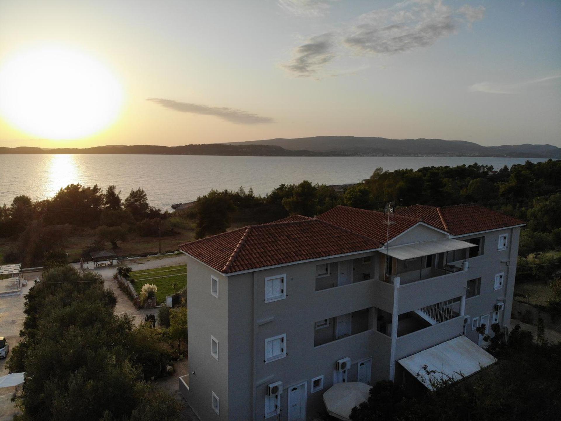 Oskars Studios & Apartments - Photo 112