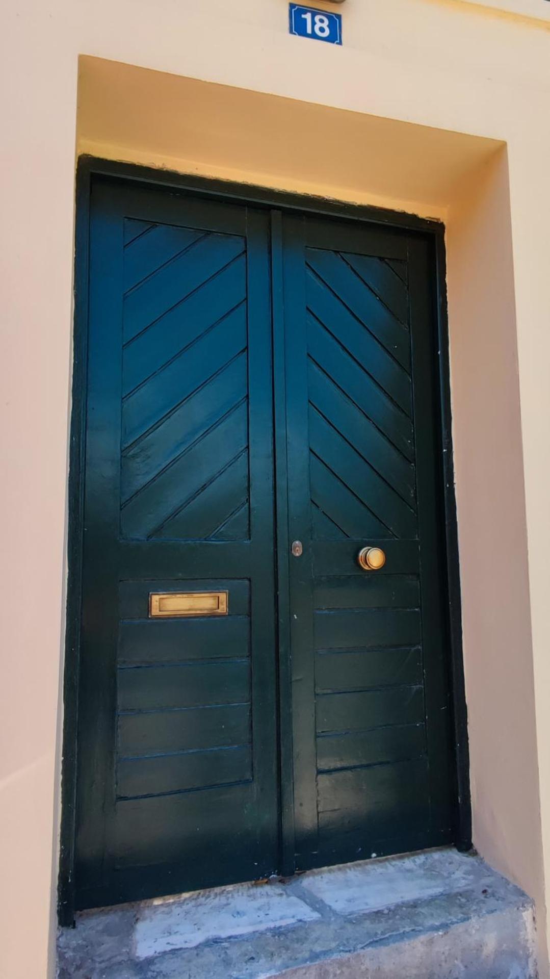 A Painter's House in Plaka - Photo 98