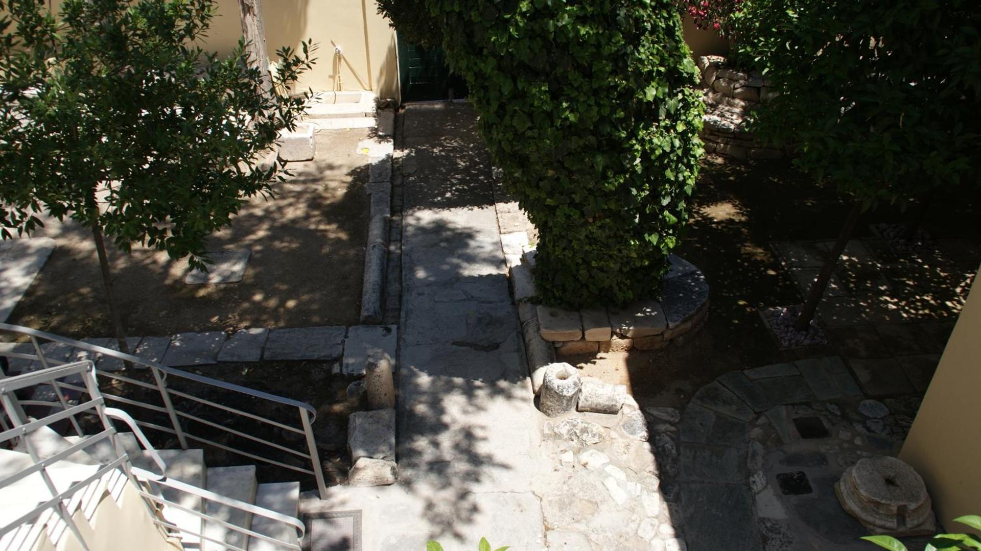 A Painter's House in Plaka - Photo 99