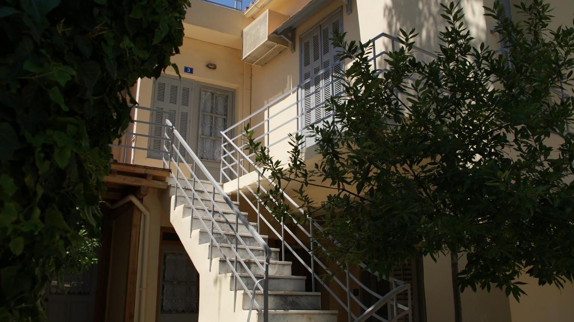 A Painter's House in Plaka - Photo 100