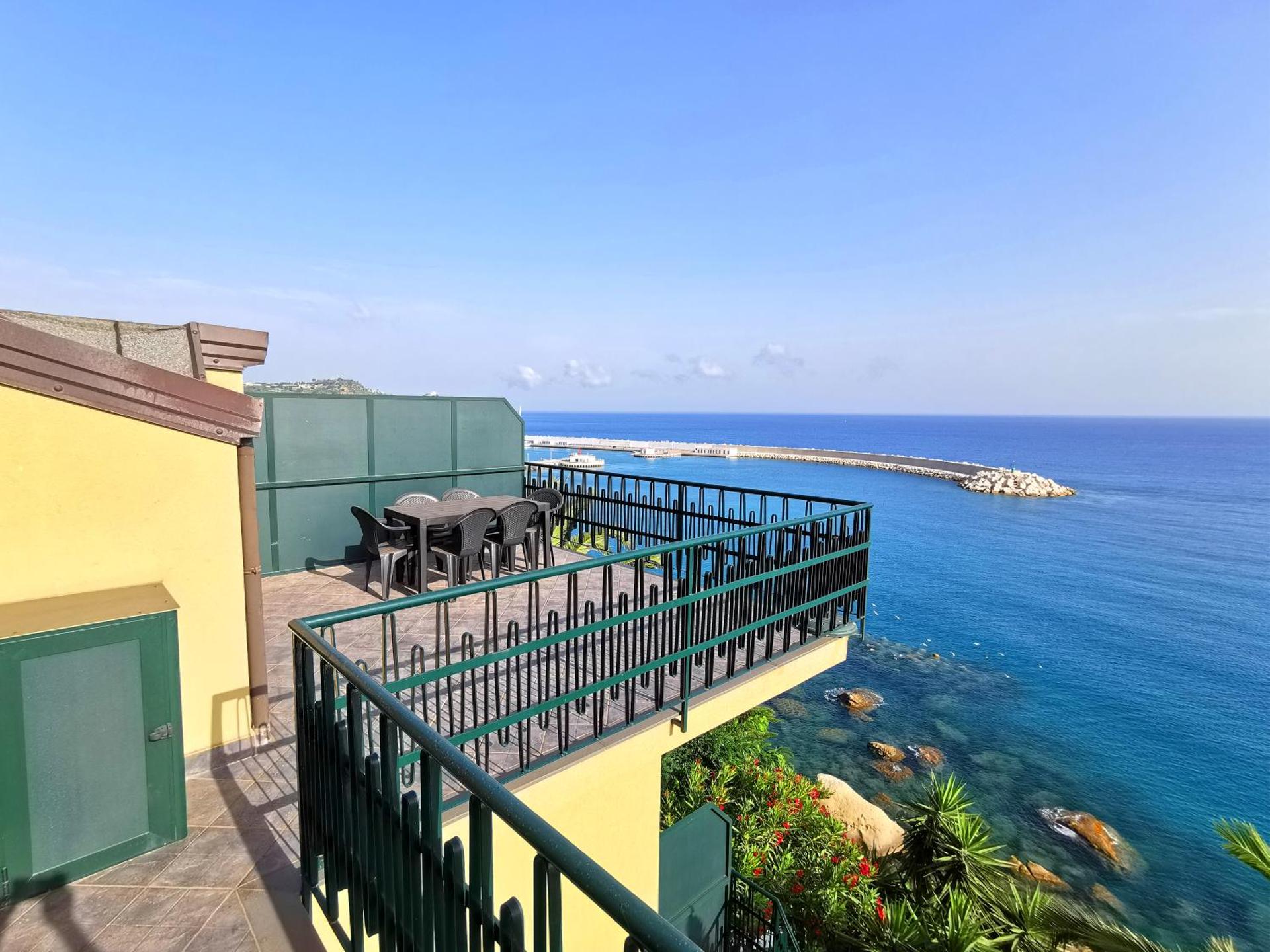 Villa Anita Apartments - Photo 25