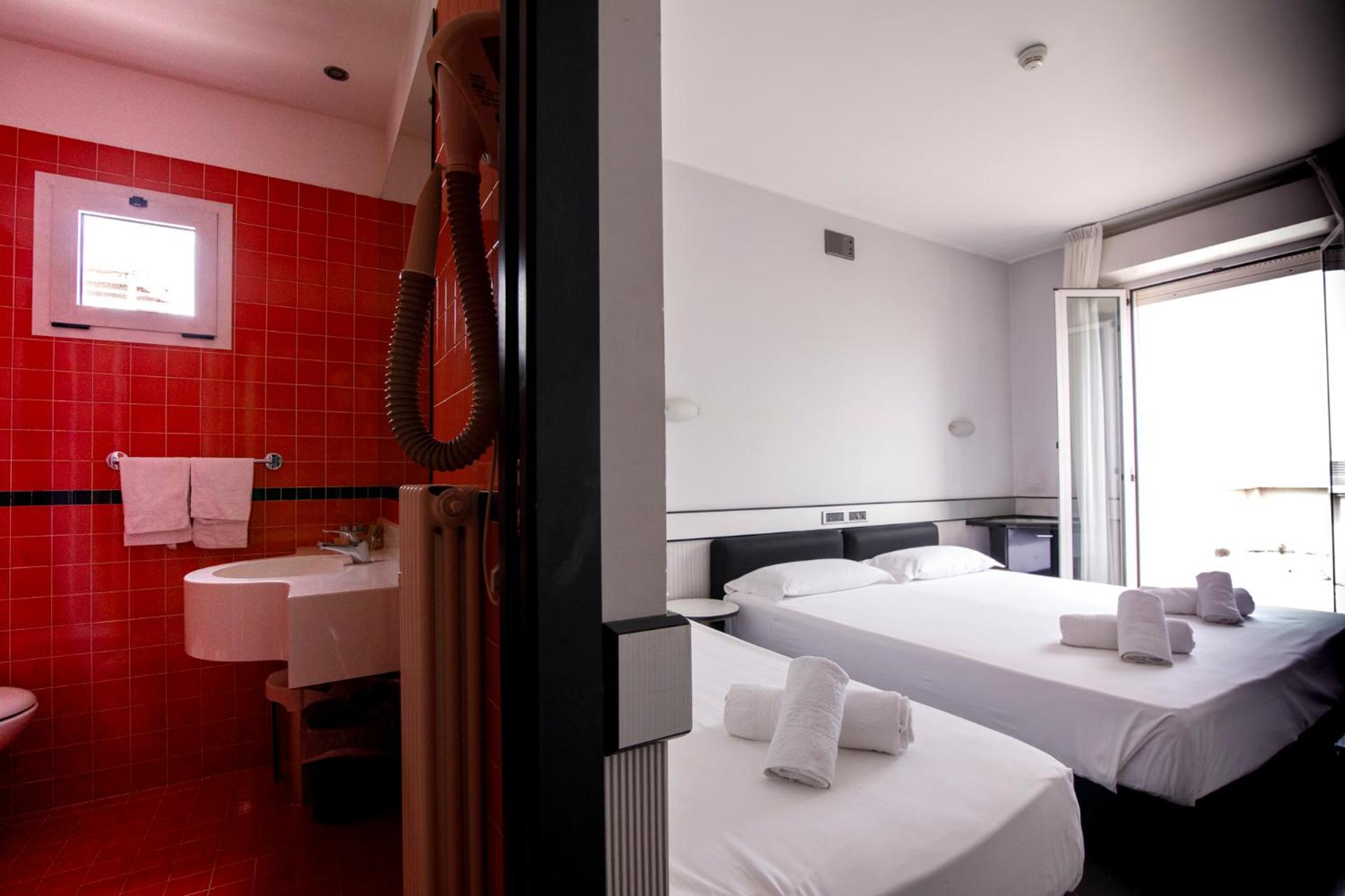 Hotel Derby - Photo 24