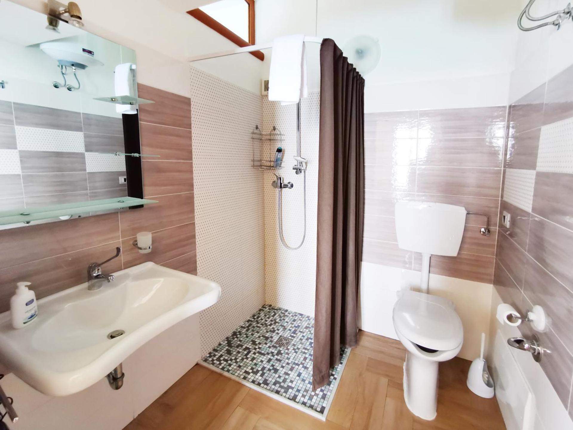 Villa Anita Apartments - Photo 41