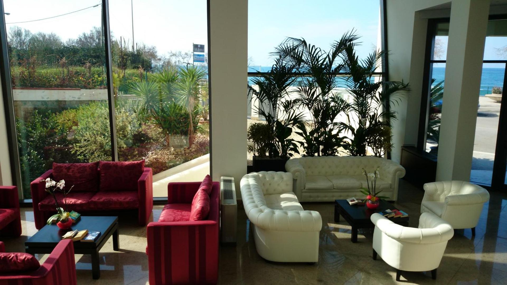 Cefalù Sea Palace - Photo 98