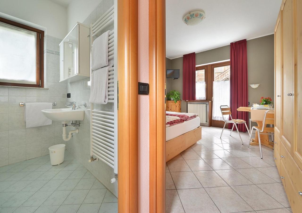 Standard Studio - Photo 4