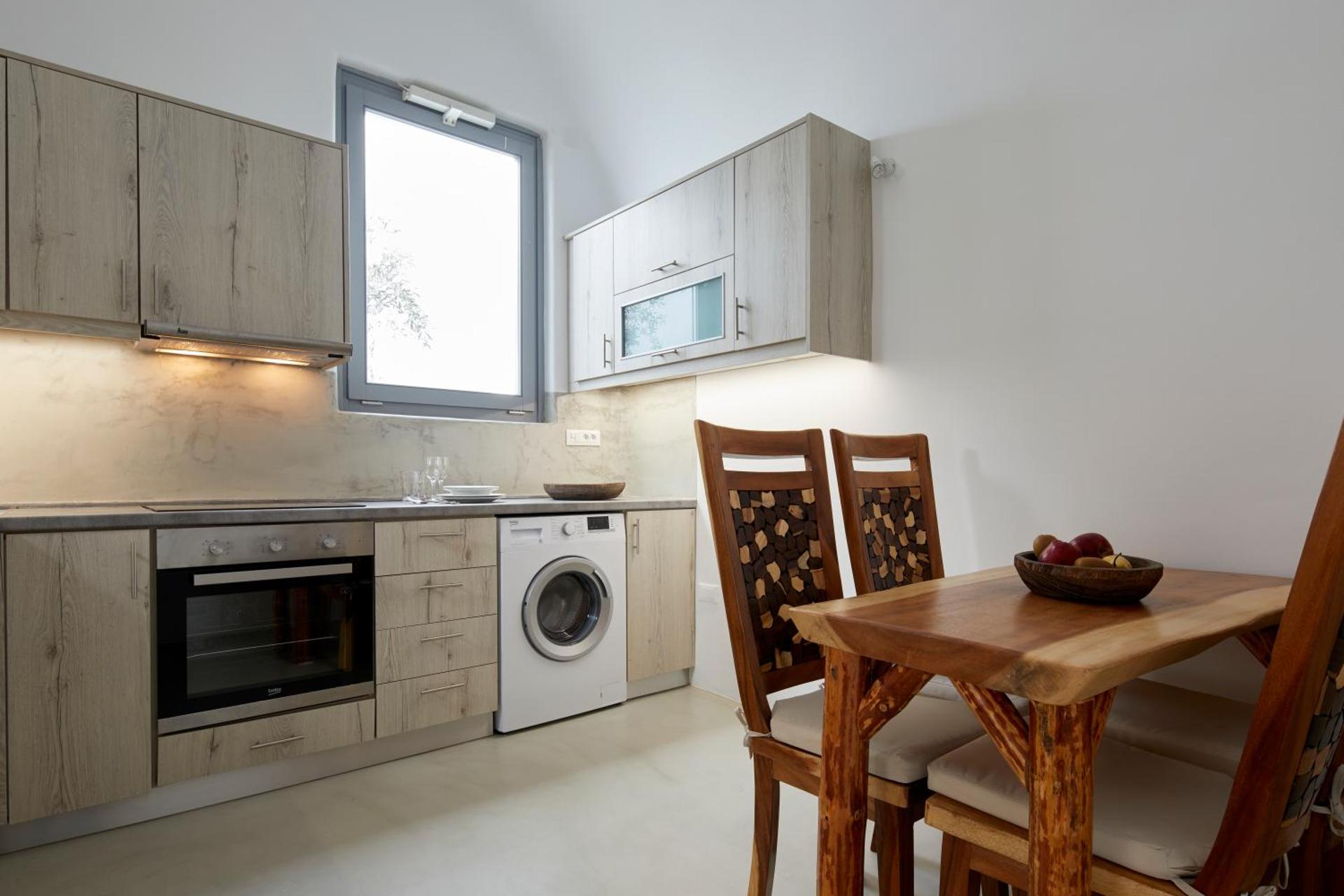 Iliovasilema Suites - Photo 105