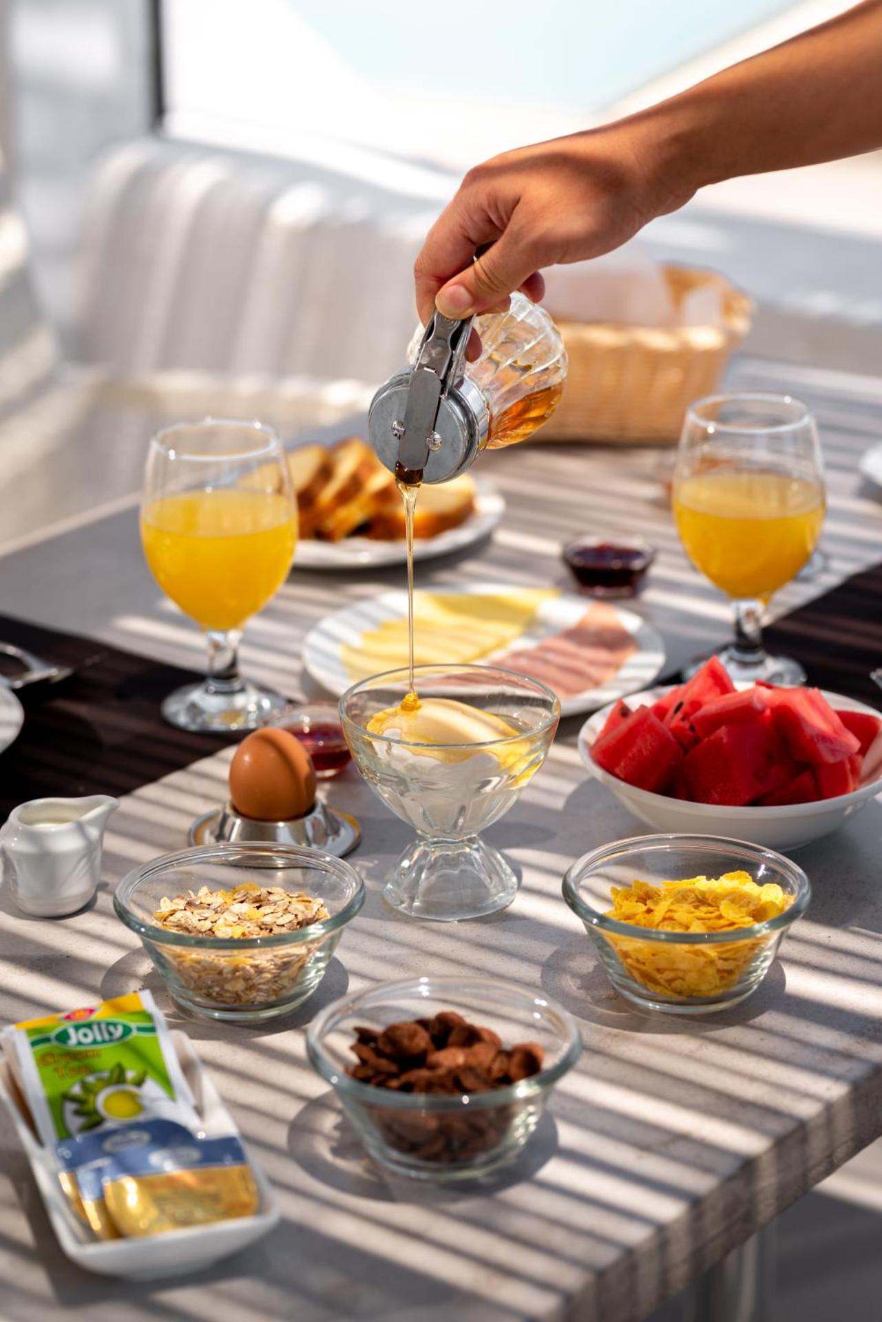 Kalisperis Hotel - Photo 53