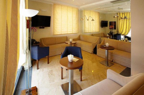 Hotel Messenion - Photo 10