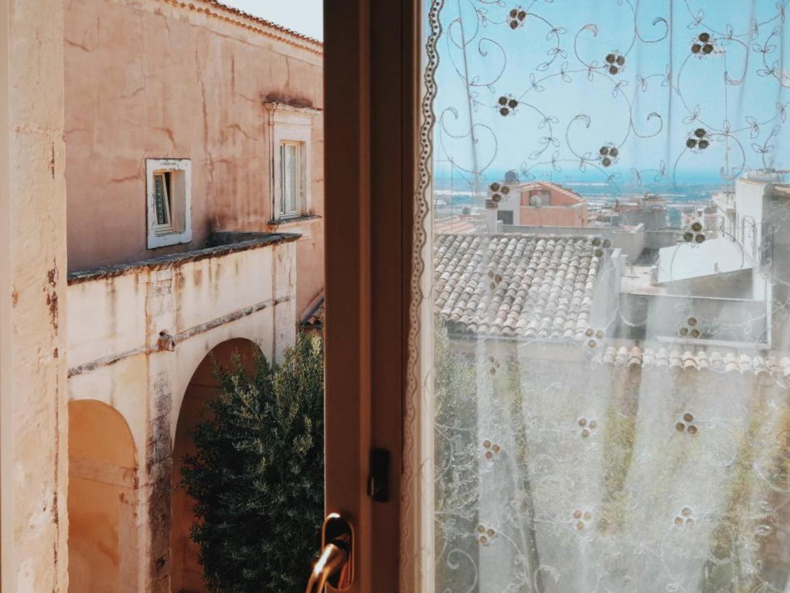 Palazzo Gambuzza - Photo 95