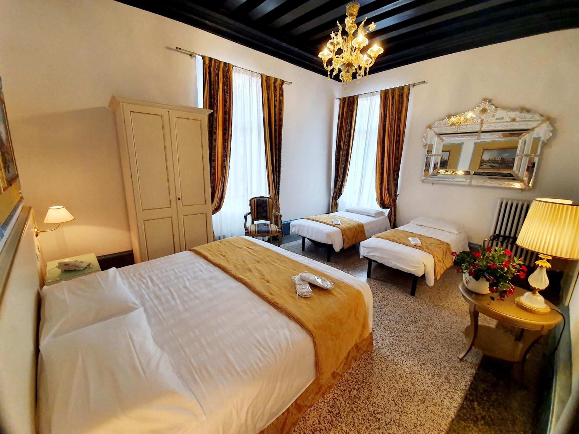 Hotel Corte dei Greci - Photo 81