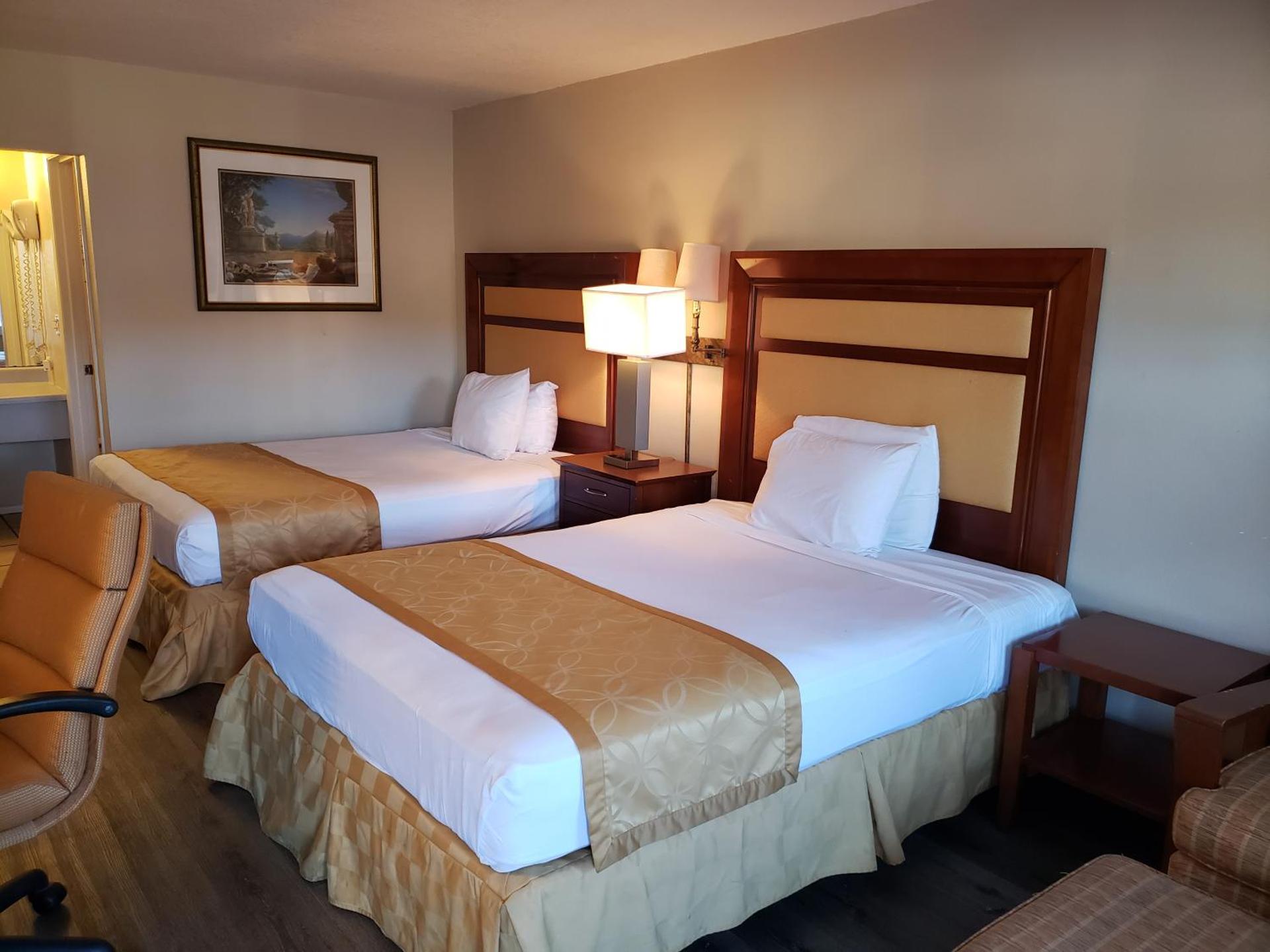 Knights Inn Kissimmee - Photo 3