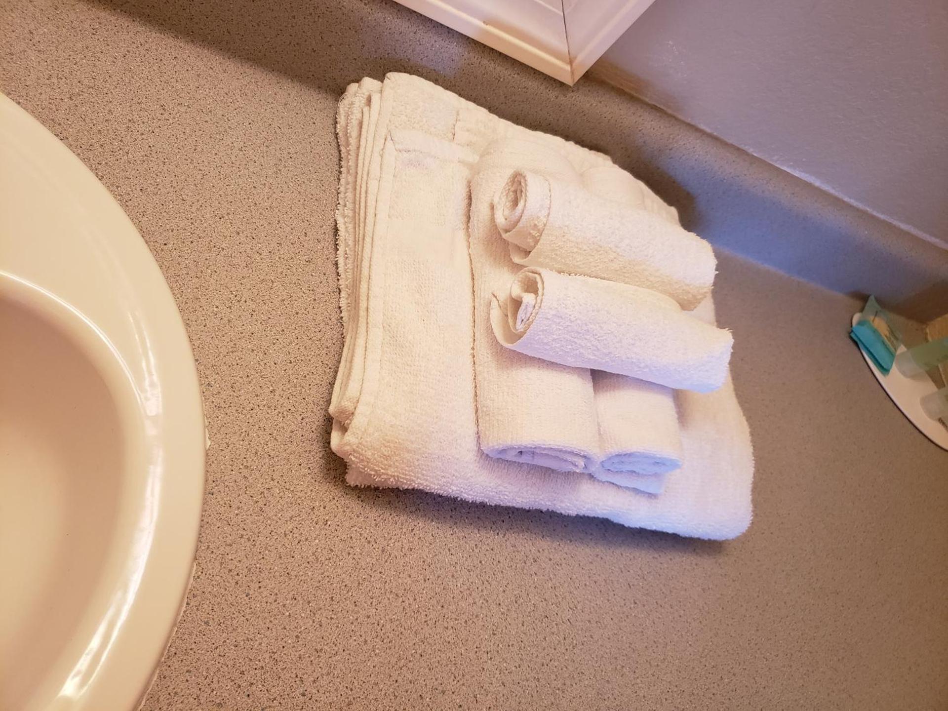 Knights Inn Kissimmee - Photo 22