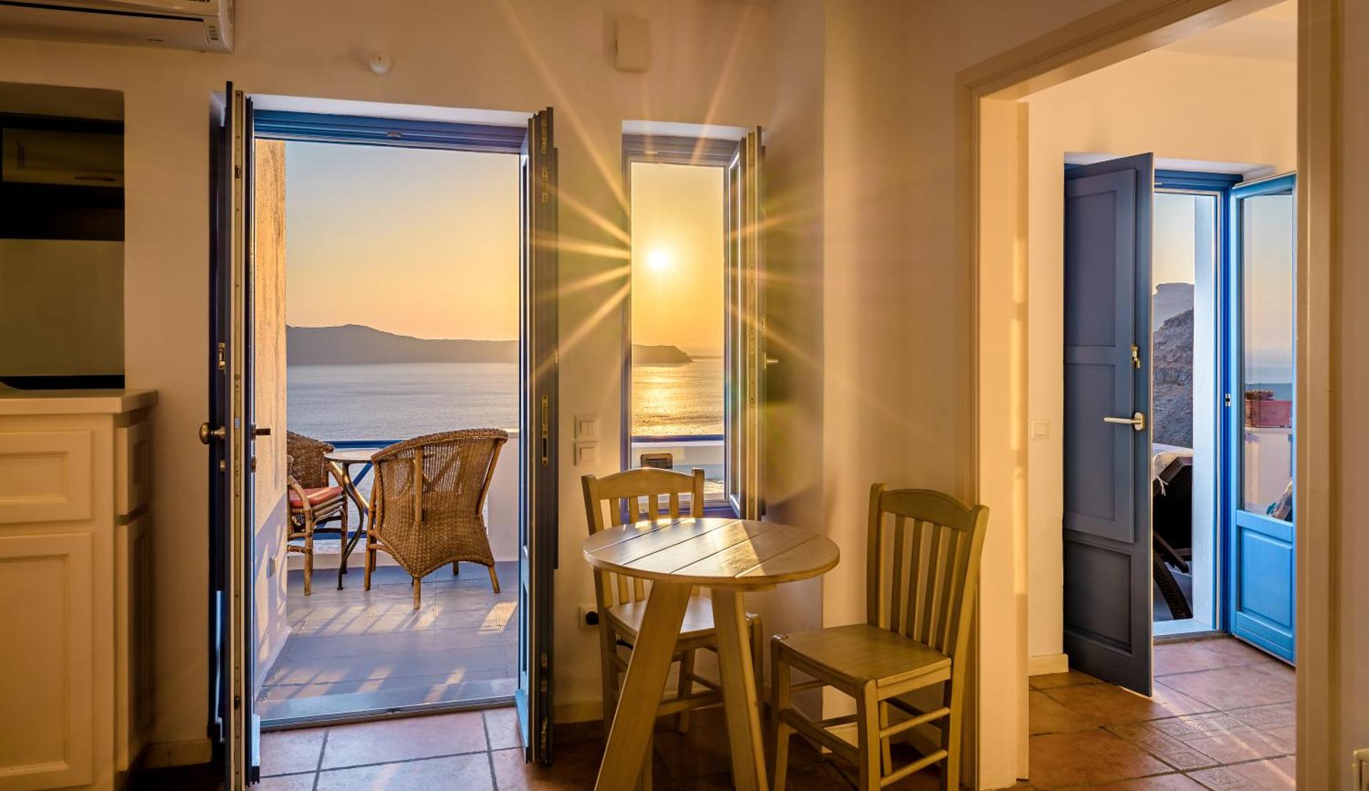 Golden Grey Goose - Photo 32