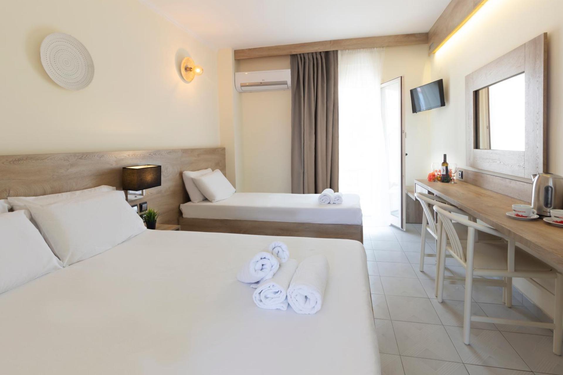 Hotel Odysseas - Photo 34