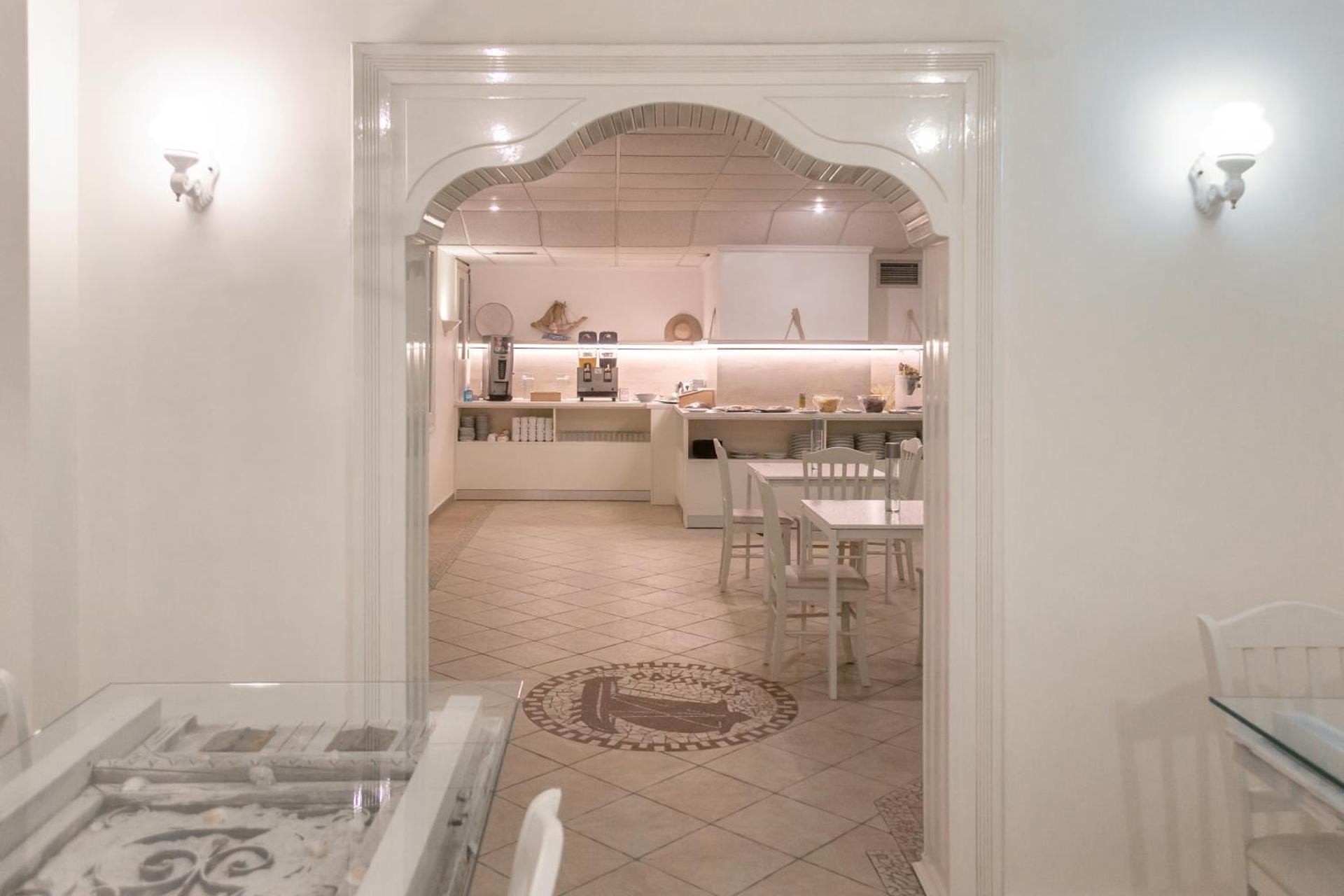 Hotel Odysseas - Photo 7