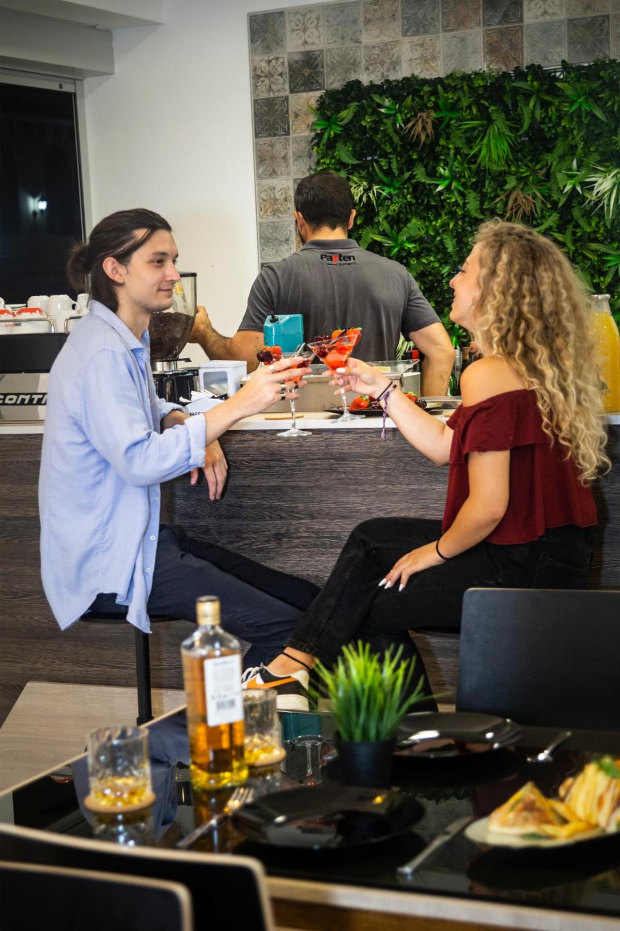 Hotel Odysseas - Photo 10