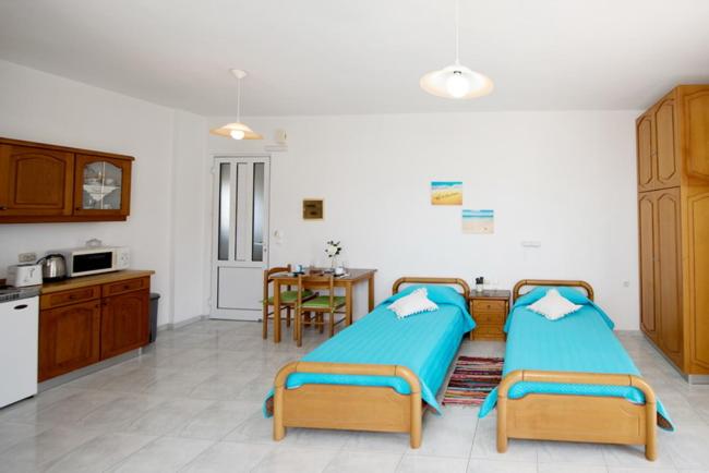 Maria Studios & Apartments - Photo 35