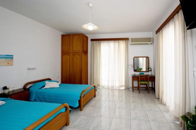 Maria Studios & Apartments - Photo 38