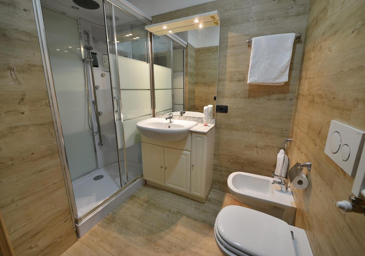 Two-Bedroom Apartment - Photo 4