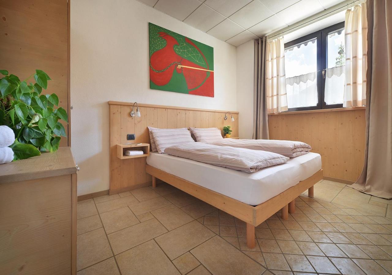 Two-Bedroom Apartment - Photo 2