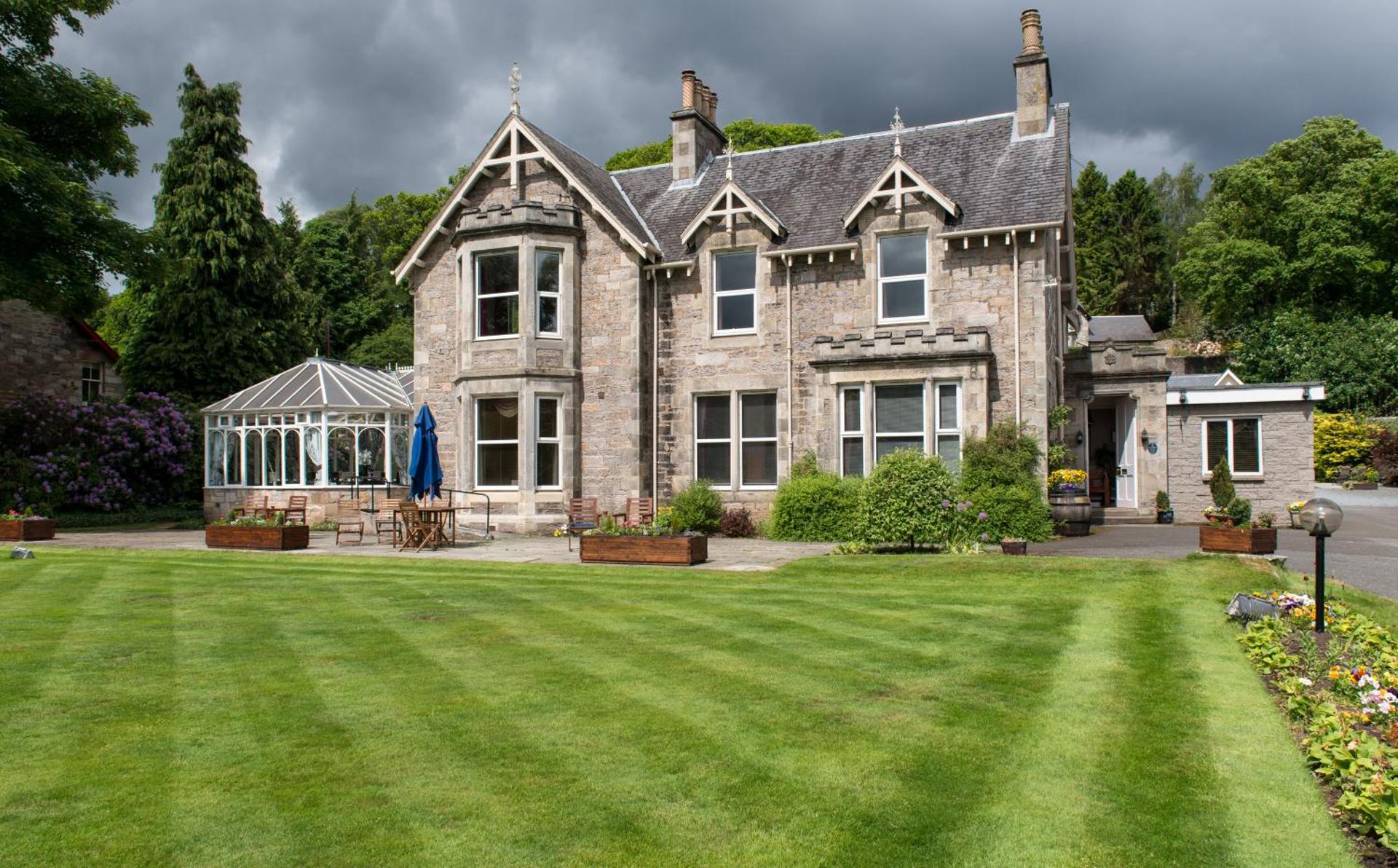 The Claymore Guest House - Photo 117