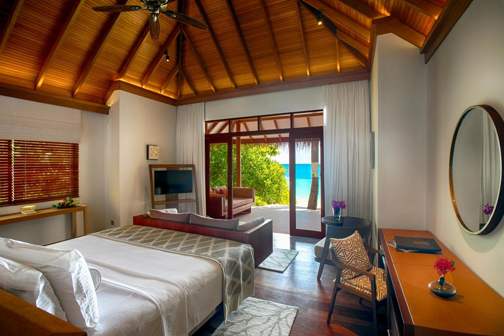 Deluxe Beach Villa