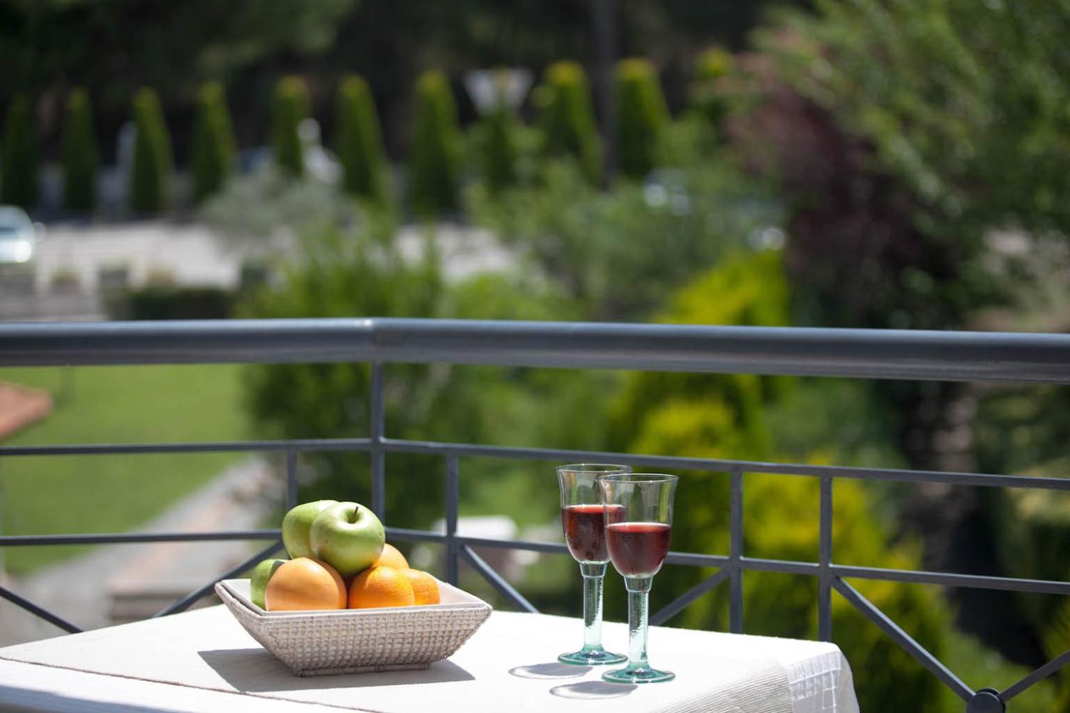 SUN RESIDENCE Exclusive Seaside Suites - Photo 11