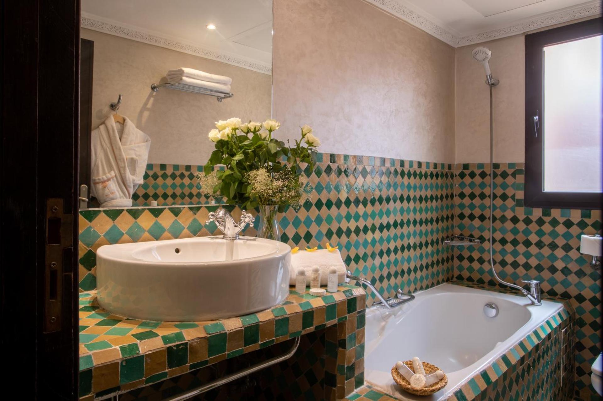 Dellarosa Boutique Hotel and Spa - Photo 36